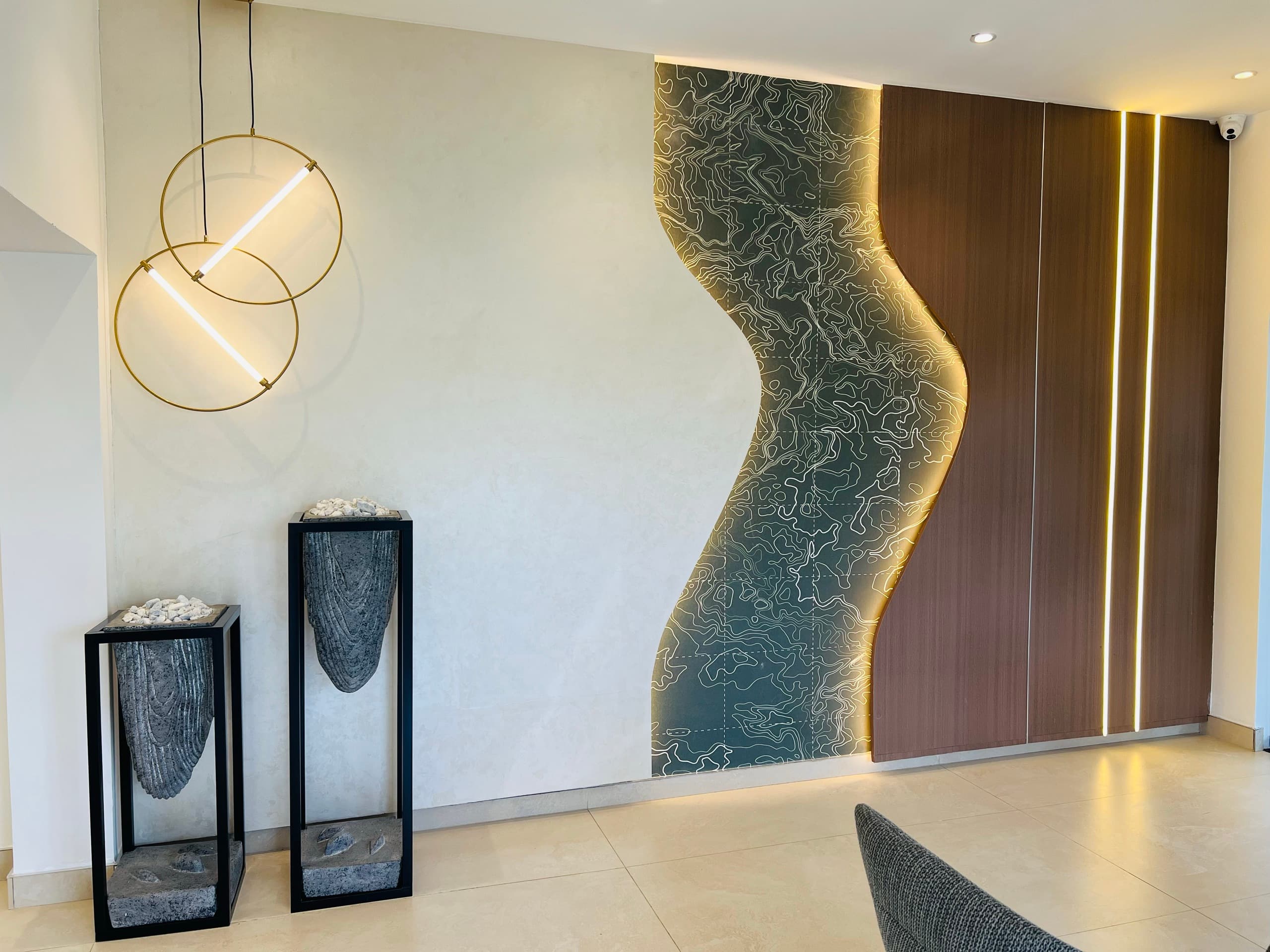 Topographic Feature Wall
